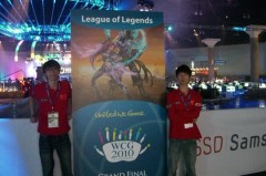 电竞世界杯HLE战队首秀告捷，Zeus碾压CFO上单成焦点对决